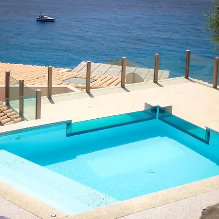 Belocations - And On The Rocks Villa Torre delle Stelle
