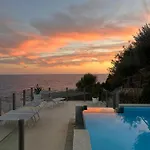 Vila Belocations - And On The Rocks