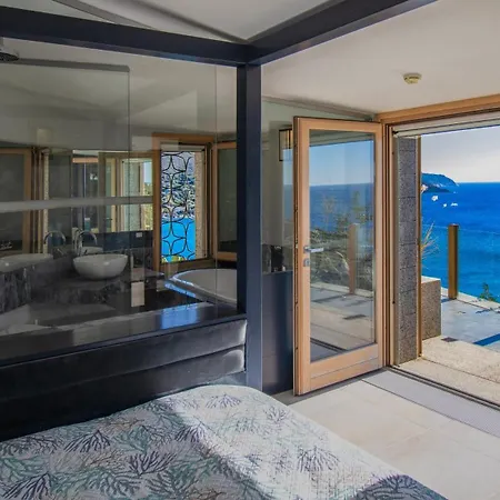 Belocations - And On The Rocks Torre delle Stelle