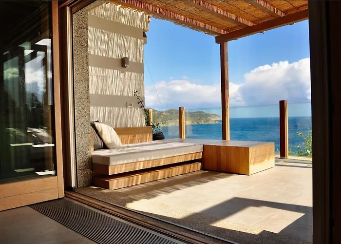 Villa Belocations - And On The Rocks