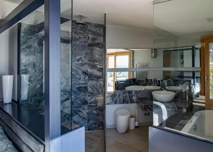 Belocations - And On The Rocks *